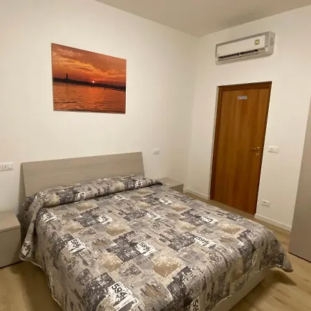 Cygnus Nocleg ze śniadaniem 4*